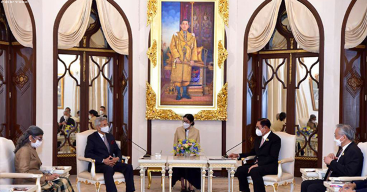 Jaishankar meets Thailand PM, conveys greetings of PM Modi